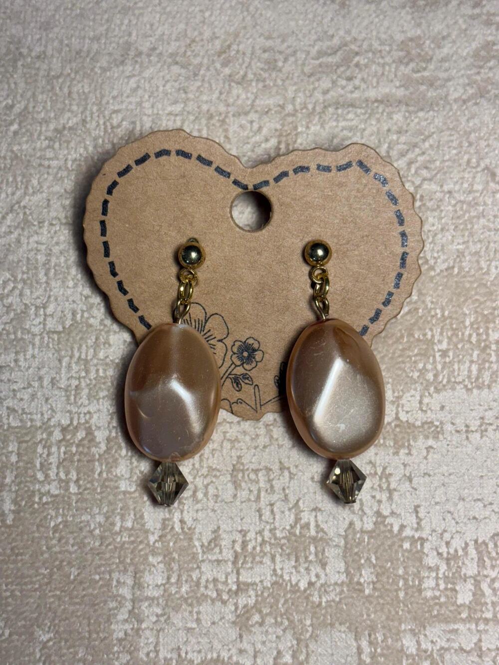 Gold Tone Pearl Drop Earrings Vintage Style